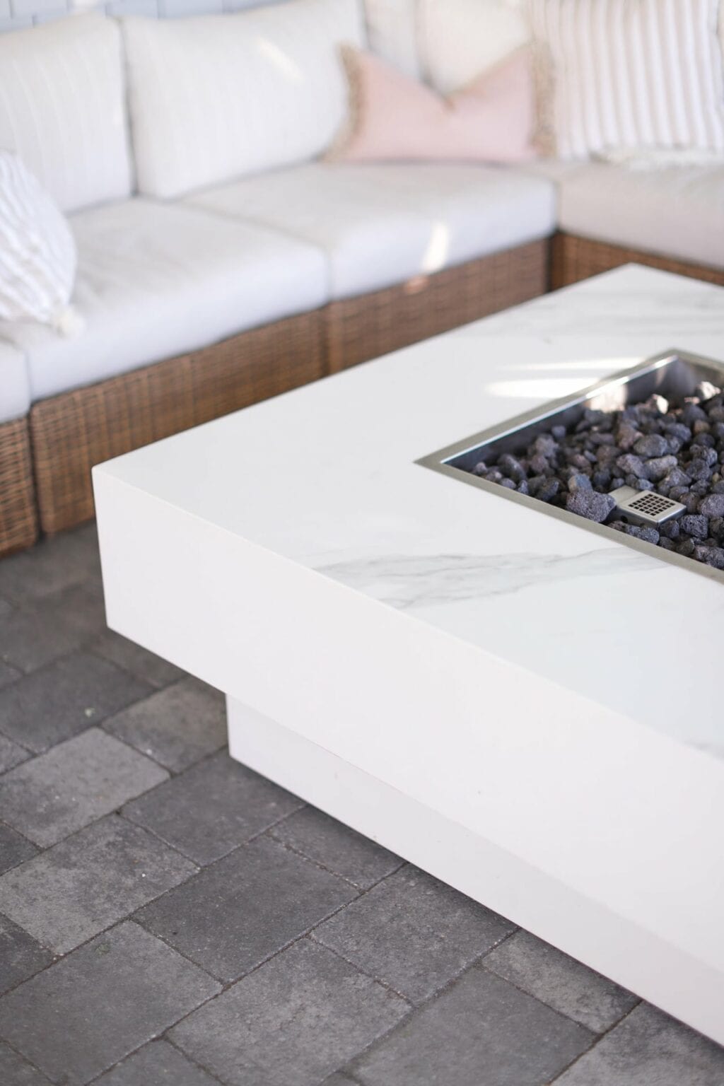 Custom Built Fire Tables Canada Outdoor Kitchens Kelowna, Victoria